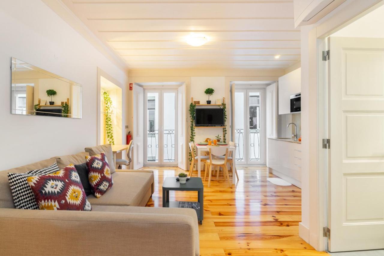 Whome Intendente Modern 1-Bed W/ Lift & Ac In Top Notch Location Lisbon Bagian luar foto